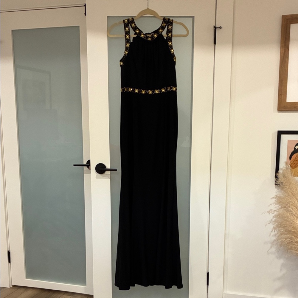 Elegant Black Embellished Evening Gown
